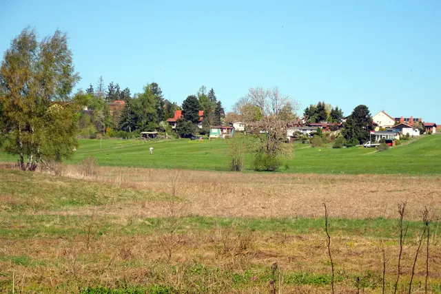 Blick von den Seewiesen auf Friedrichsbrunn