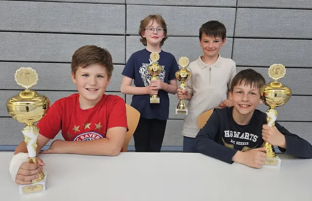 Altersklasse U10 (v.l. Maximilian Breintner, Finn Liebsch, Konstantin Markwardt, Atreyu Merle). Alle können stolz auf ihr Ergbnis sein. | Foto: Otto Helmschrott