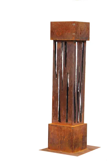 "Schnittstelle" hat Jürgen Krass sein Kunstwerk benannt.  | Foto: Jürgen Krass