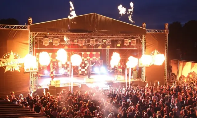 Bild Schepers / Thunderbike Jokerfest 2026 in Hamminkeln mit den Leningrad Cowboys live auf der Open-Air-Bühne