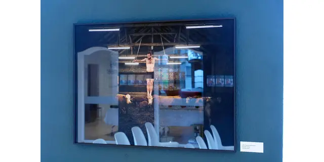 Titel: Der Sauerland Jesus aus Serie "Verwurzelt"

Bild aus dem Artikel: „Fotografie Ausstellung. zwischen.menschlich. Fotografie von Jörg Meier – neue Ausstellung in der Städtischen Galerie Iserlohn.“ in myheimat.
