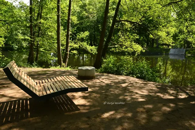 Parks und Gärten in Niedersachsen (Foto: Katja Woidtke)

Pure Entspannung im sanierten Stadtpark Langenhagen | Foto: Katja Woidtke