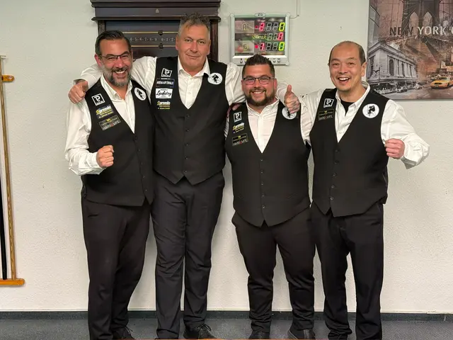 v.l.n.r.: Marco Iacubino, Dirk Kunze, Marvin Pahlke, Kapitän John The