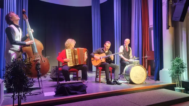 Das „Orchestra Mondo“ beim musikalischen Frühling. | Foto: Angela Brenner / Landratsamt Günzburg