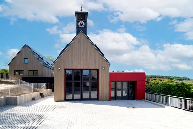 Einzug ins neue Feuerwehrhaus pünktlich zum Jubiläumsjahr | Foto: Stefan Winterstetter
