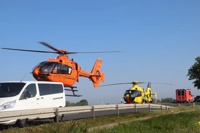 2 Rettungshubschrauber transportierten Verletzte in Krankenhäuser