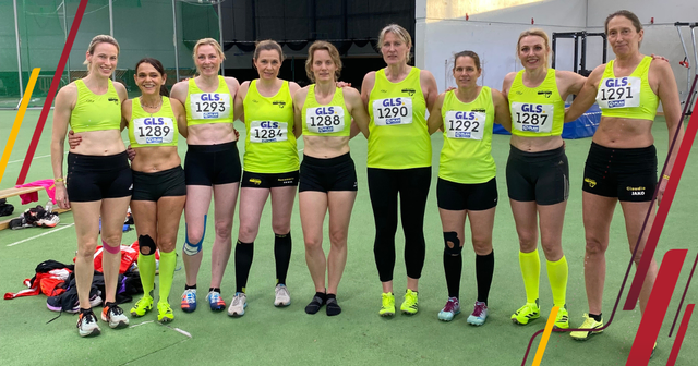 von links: Sabrina Hör, Carla Scherer, Katja Wygoda, Annamaria Friedrich, Rasa Schmidt, Melanie van Leyen, Angela Lindemann, Claudia Tolksdorf | Foto: Moerser TV