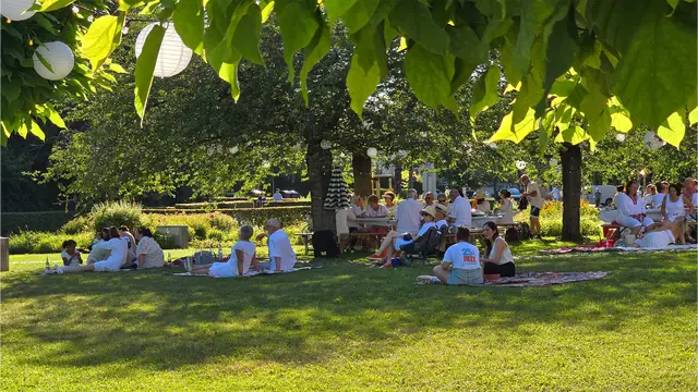 Picknick in weiß | Foto: Stadt Gersthofen (Kai Schwarz)