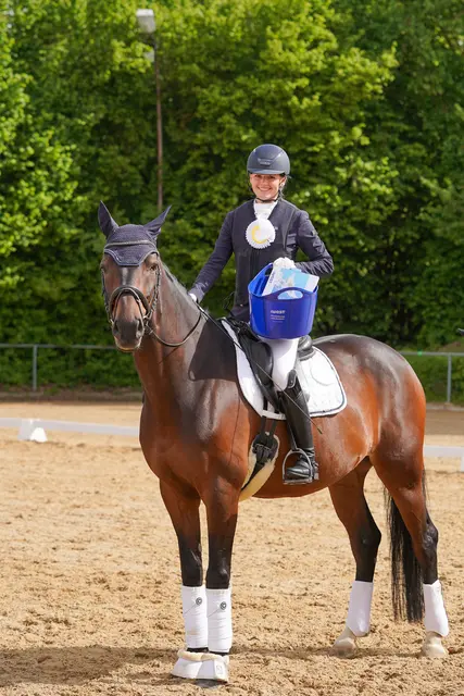 Alissa Ernst 3. Platz Dressurprüfung Kl. M* | Foto: Jakob Reiter