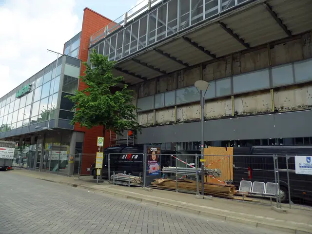 Baustelle Außenbereich ehemaliges Kaufhof-Gebäude in Wesel, aus der Perspektive, Kreuzstraße
Sachstand: 21.05.2026 | Foto: Siegmund Walter, 21.05.2026, 13:06 Uhr
