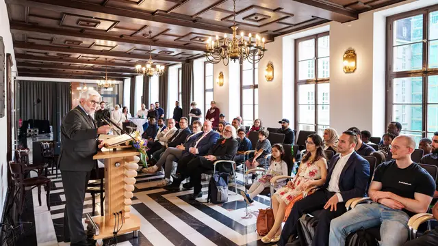 19 Menschen erhalten deutsche Staatsbürgerschaft am Welttag der kulturellen Vielfalt  | Foto:  Stadt Bochum