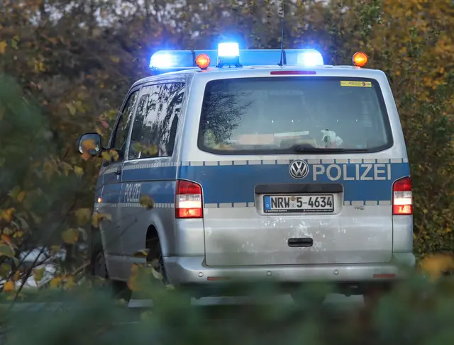 Bild Schepers Text Polizei Wesel/ Unfall mit zwei Schwerverletzten