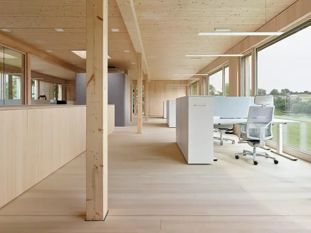 Hell und luftig: Der Neubau des Palliativdienstes Mittelschwaben – ausgezeichnet mit dem Architekturpreis des Bezirks Schwaben. | Foto: Kristie Meyer