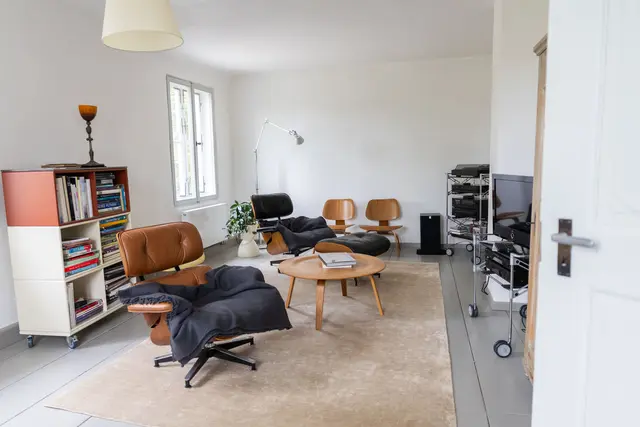 Mit dem Denkmalpreis des Bezirks Schwaben ausgezeichnet: Das behutsam sanierte Kuratenhaus in Boos-Reichau. | Foto: Tobias Atzkern / coredia - Medienproduktion GmbH