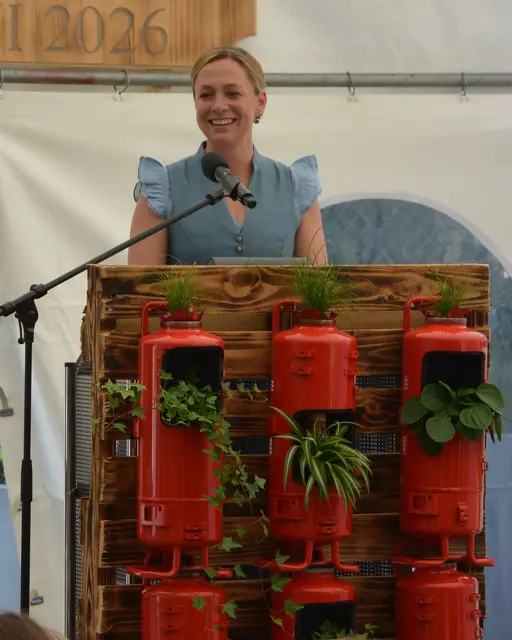 Susanne Olita, Erste Bürgermeisterin, sprach bei den Feierlichkeiten ein Grußwort. | Foto: Stadt Gersthofen (Kai Schwarz)