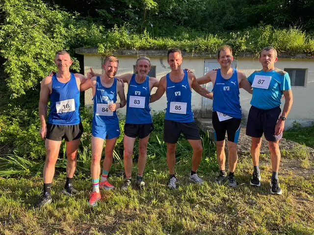 Dorflauf Ebermergen mit Konrad Radspieler, Niklas Raimann, Christian Raimann, Matthias Lang, Markus Wegner und Willi Königsdorfer