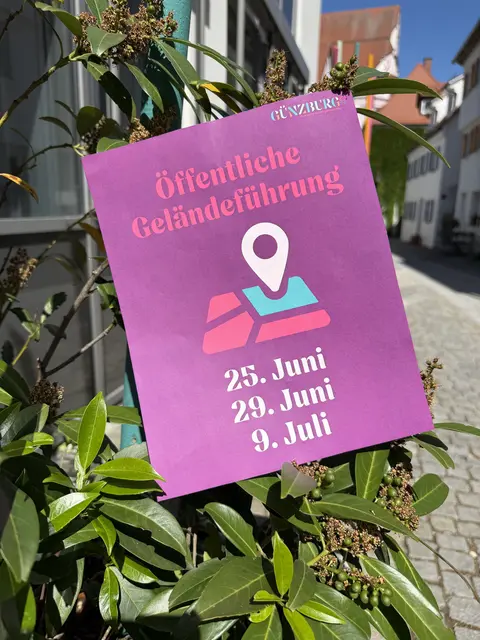 Vor Ort die Zukunft entdecken: Bei den öffentlichen Führungen erhalten Interessierte Einblicke in das zukünftige Gelände der Landesgartenschau Günzburg 2029. | Foto:  Carmen Willer/LGS Günzburg 2029 GmbH