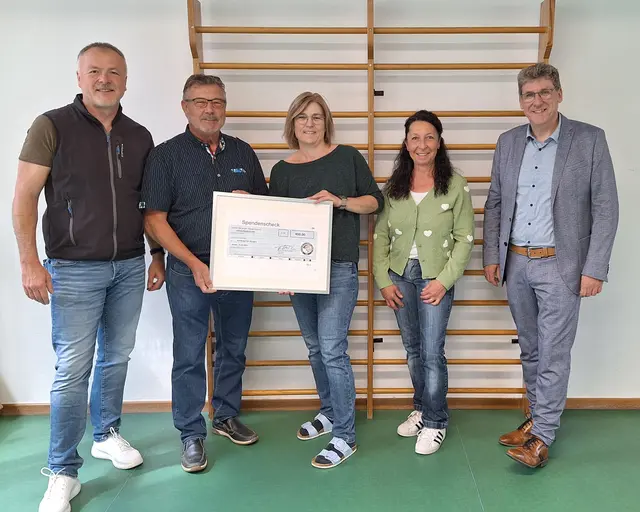 (Von links) Fritz Kinzel, Friedrich Kosak, Iris Offenwanger, Monika Riß, Martin Brenner. 