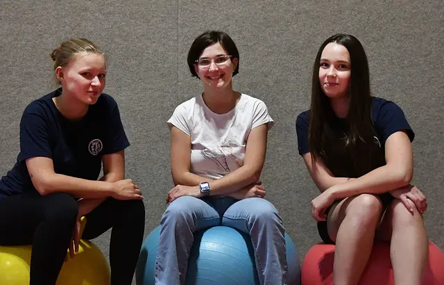 Elena Windler (Mitte) mit Elina Rolle und Julia Olejniczak