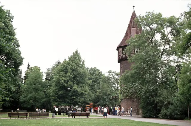 Vor 50 Jahren wurde der renovierte Döhrener Turm eingeweiht