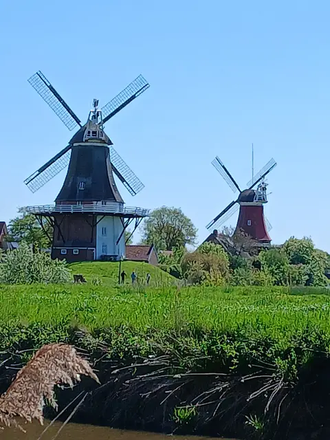 Greetsieler Zwillingsmühlen | Foto: Siegmund Walter