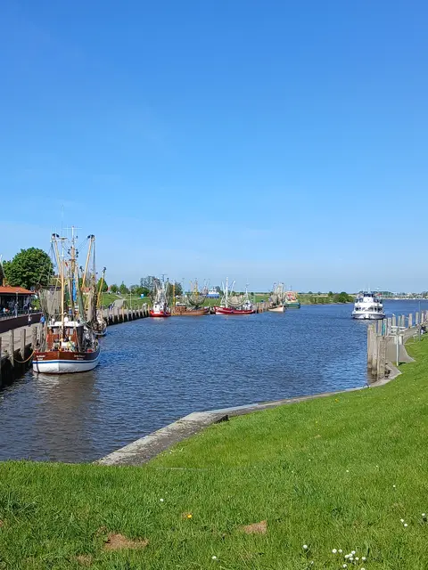 Greetsieler Hafen | Foto: Siegmund Walter