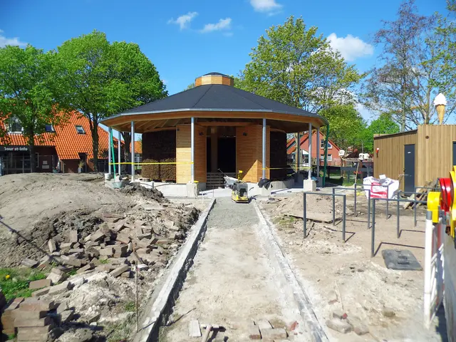 Entstehung eines Gradierwerks in Greetsiel | Foto: Siegmund Walter, 08.05.2026, 10:33 Uhr