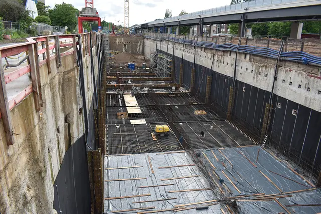Der Tunnelbau ist gestartet