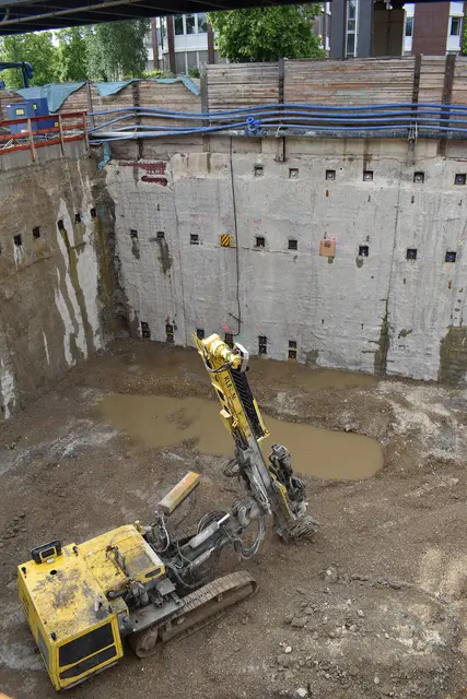 Der Tunnelbau ist gestartet