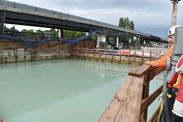 Durch das Grundwasser ist hier ein kleiner See entstanden