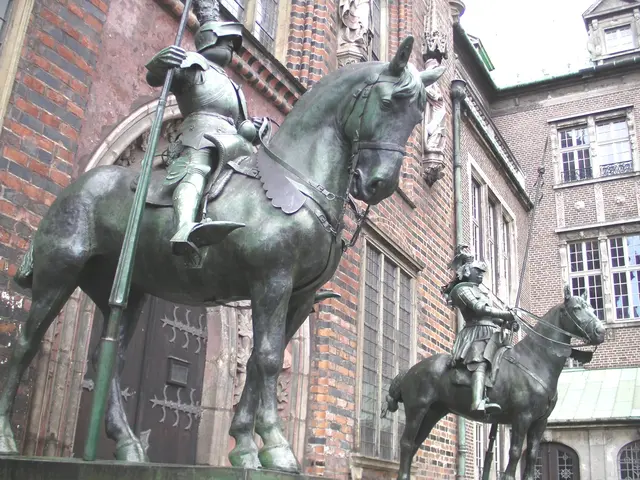 Das Rathaus Bremen gehört zu den bedeutendsten Bauwerken der Backsteingotik und Weser‑Renaissance in Europa und ist seit 2004 UNESCO‑Welterbe – gemeinsam mit dem Bremer Roland. Es steht zentral am Marktplatz und ist eines der am besten erhaltenen historischen Rathäuser Deutschlands.