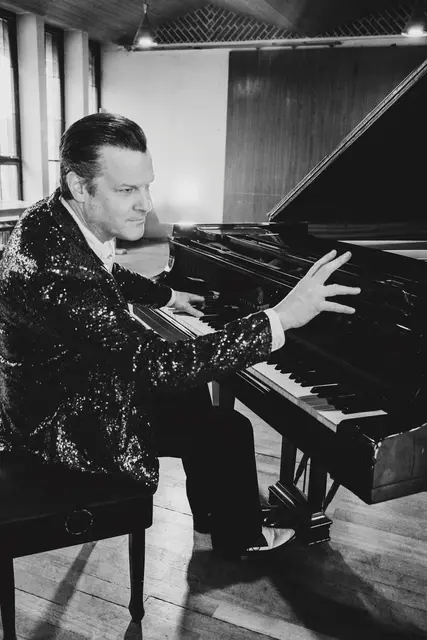 Matthias Heiligensetzer gibt am 10. Juli ein Boogie-Konzert im Sisi-Schloss. | Foto: Janina Laszlo