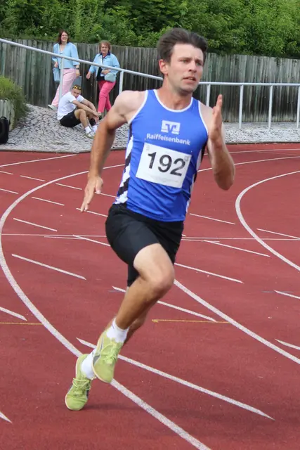 200 Meter Kurvenlauf von Fabian Munz 