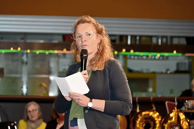 Hannovers Kulturdezernentin Eva Bender kam nach Döhren