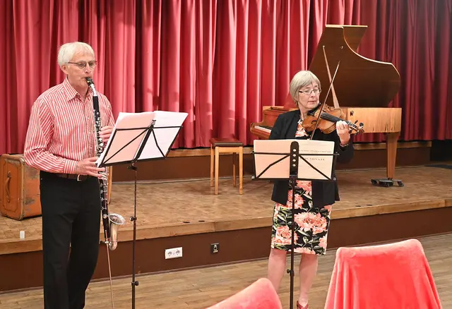 Anette und Thomas Siebert sorgten für den musikalischen Rahmen