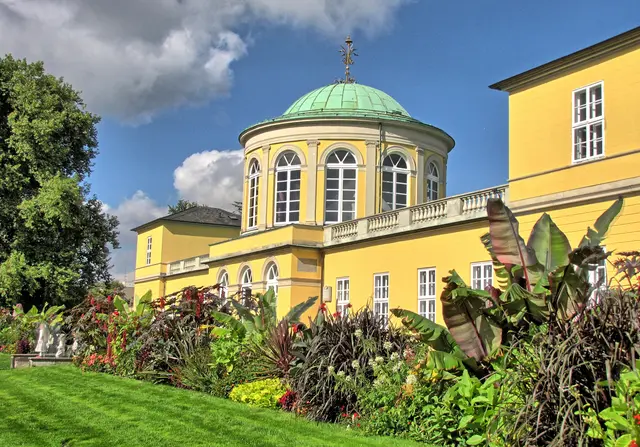 Gleich nebenan befindet sich der Berggarten, ein botanisches Wunderland mit exotischen Pflanzen aus allen Erdteilen.  | Foto: Christel Wolter