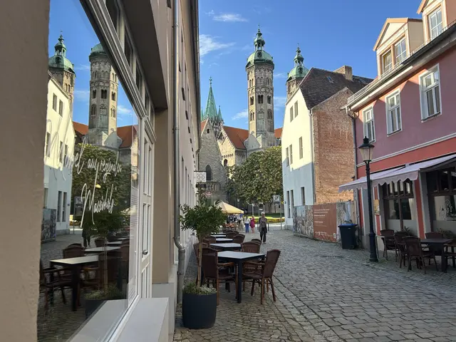 Blick auf den Dom vom Steinweg aus.