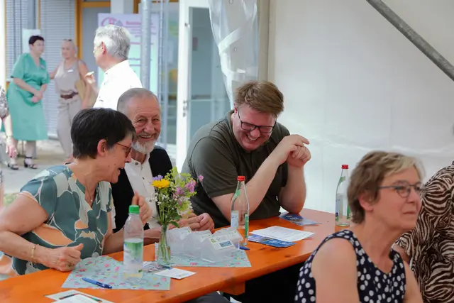 Gute Stimmung auf allen Seiten  | Foto: Achim Lüders