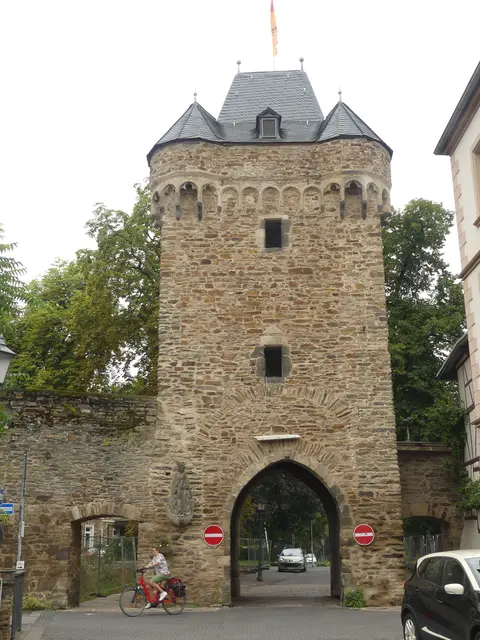Ahrweiler
Ahrtor am Südrand der Innenstadt