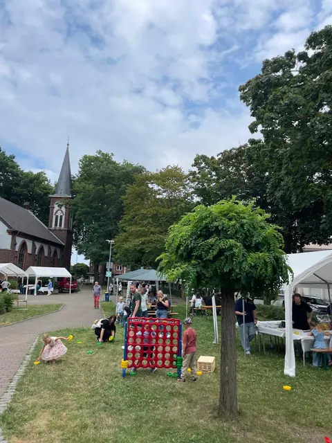 Ob mit der Familie, Freunden oder den Nachbarn – das Spirit Fest bietet die ideale Gelegenheit, gemeinsam Zeit zu verbringen, neue Menschen kennenzulernen und einen entspannten Tag in fröhlicher Atmosphäre zu genießen. | Foto: Young Spirit