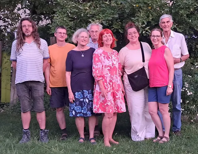 Der neugewählte Vorstand (von links): Samuel Davies, Matthias Fendt, Angelika Otto, Lothar Büch, Ulrike Stief-Deufel, Inge Schunn, Kristina Wernicke, Siegfried Seitz, nicht auf dem Bild: Gudrun Schmidbaur
