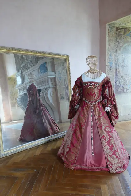 Galakleid, Château Pailly, salle dorée, 2026 