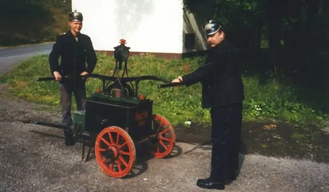 Metz Spritze 1903 - 1937 Feuerwehr Hatzfeld
