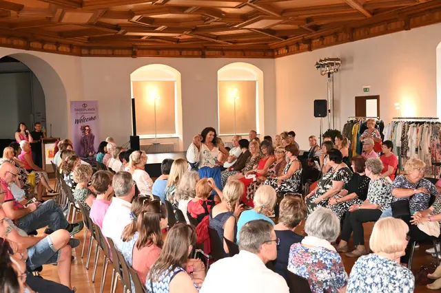 Italienische Modenshow im Rittersaal - Frauenwelt 2026 | Foto: Luca Berger