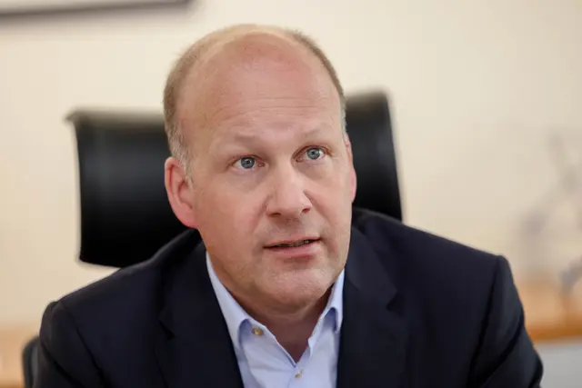 Landrat Martin Sailer sieht den ÖPNV in seiner heutigen Form in Gefahr und fordert eine nachhaltige Finanzierung. | Foto: Julia Pietsch