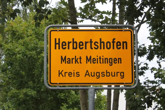 Im Meitinger Ortsteil Herbertshofen wurde vor 70 Jahren die Römersiedlung gebaut. | Foto: Peter Heider