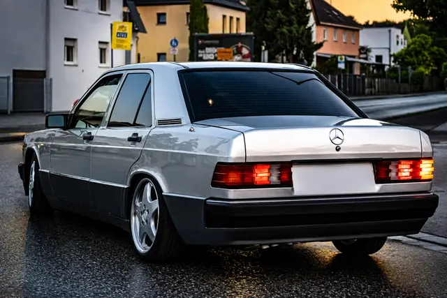Mercedes 190 W201