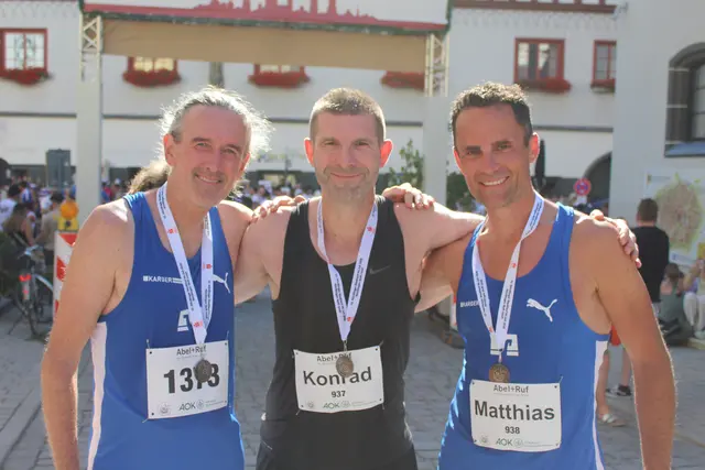 Christian Raimann, Konrad Radspieler und Matthias Lang beim Nördlinger Stadtlauf