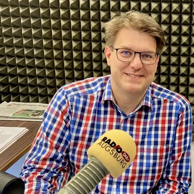 Der Friedberger Stadtpfarrer P. Steffen Brühl hat als Autor für die Kirchenzeitung des Bistums geschrieben und war mit großer Leidenschaft auch als Autor und Sprecher geistlicher Impulse für mehrere Radiosender engagiert.  | Foto: Pfarrei St. Jakobus maj. 