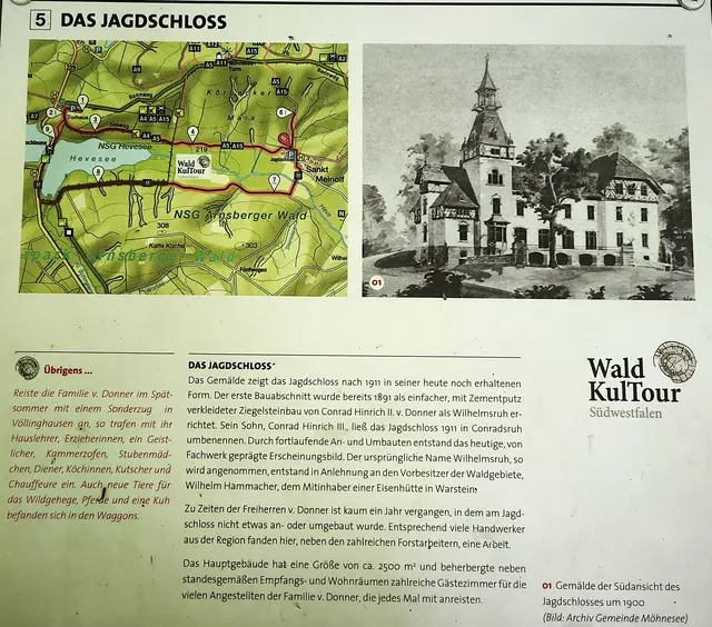 Info zum Jagdschloss | Foto: Shima Mahi